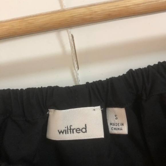 Aritzia Wilfred Blouse - New with tags. - Picture 2 of 3